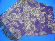 gold-wool-stole50b