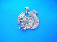 Cutie squirre animal bronze pendant 