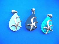 Water-drop gemstone bronze pendant